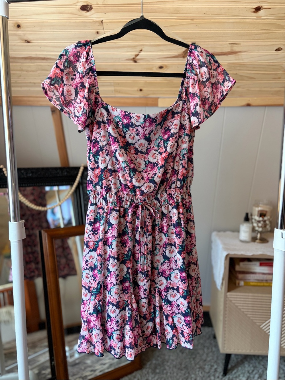 Women’s Trixxi Pink Floral Off Shoulder Scoop-Neck Ruffle Short Dress Size M